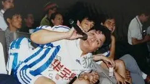 拜仁慕尼黑欧冠第六轮2-0击败国际米兰，赛季六战全胜领跑群雄。